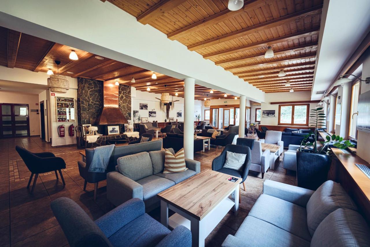 Pohorje Village Wellbeing Resort - Forest Apartments Videc Hocko Pohorje Bagian luar foto